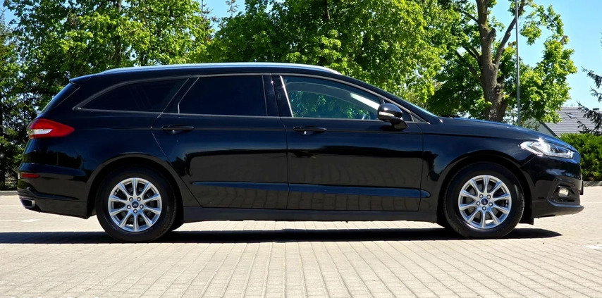 Ford Mondeo cena 67900 przebieg: 190900, rok produkcji 2020 z Iława małe 352